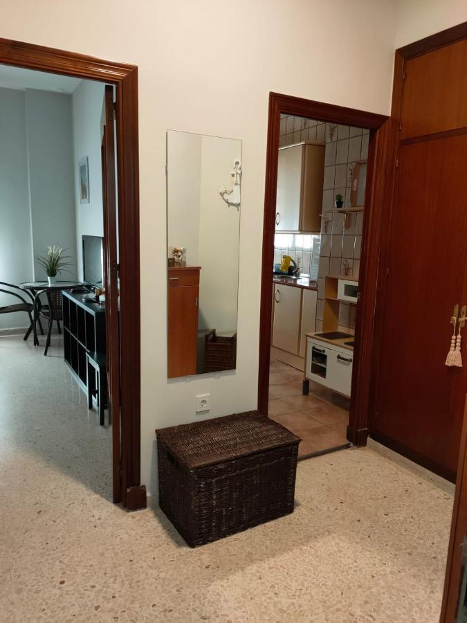 Apartamento En Pleno Centro De Cadiz Con Parking Economico Esterno foto