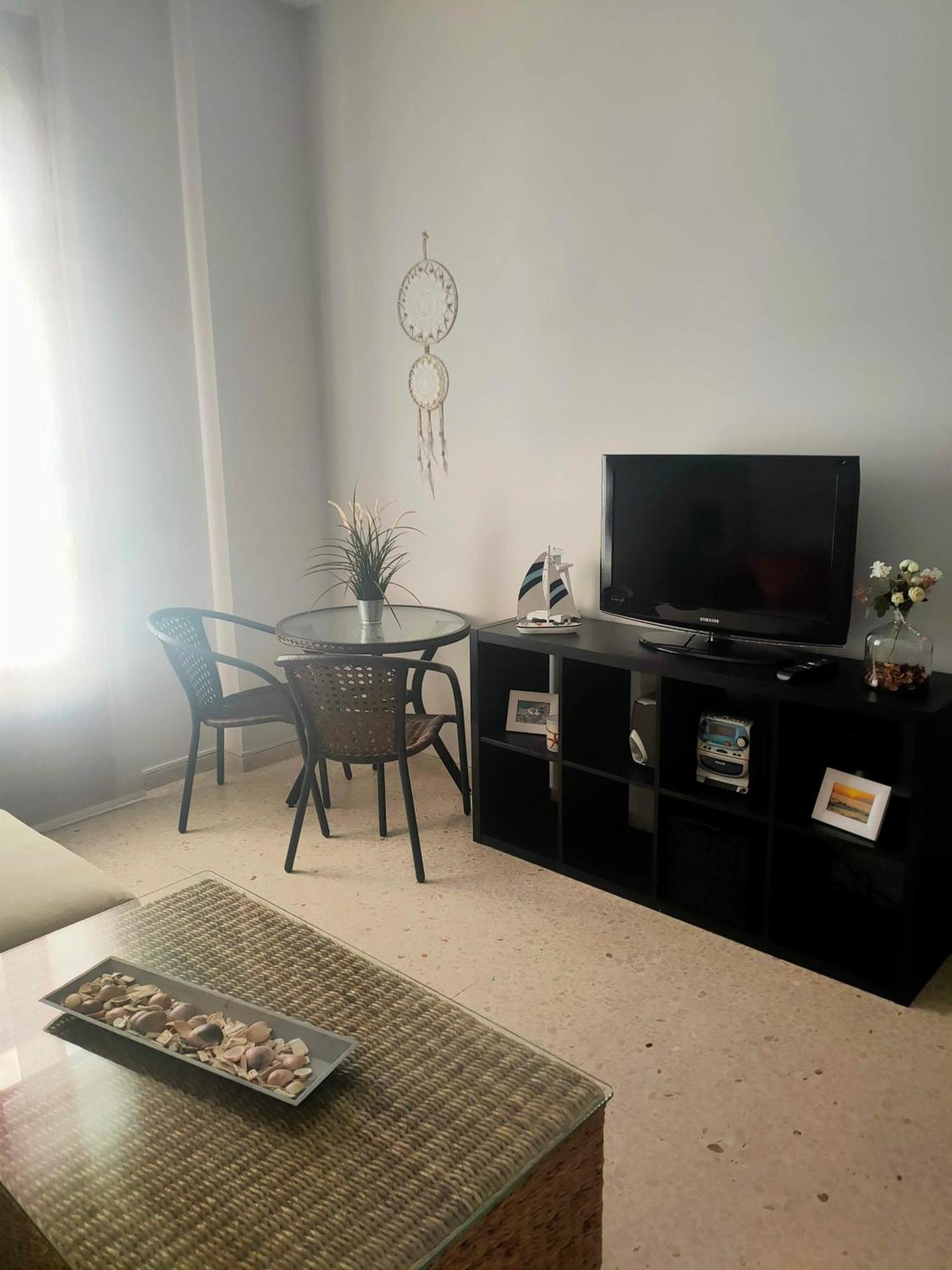 Apartamento En Pleno Centro De Cadiz Con Parking Economico Esterno foto